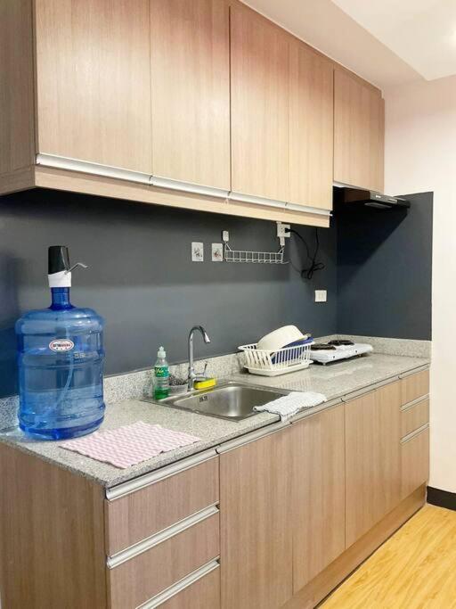 Ar02 1Bedroom Condo Unit With Free Pool, Hbo, Netflix & Wifi Davao Exterior foto